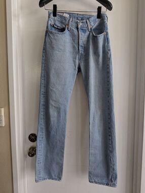Levi's 501 Button Fly Light Wash Straight Leg Jeans 27 waist 30 Length